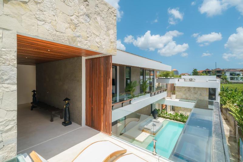 Casa Infinito - Resort Style 8 Bedroom Villa in Canggu - image 35