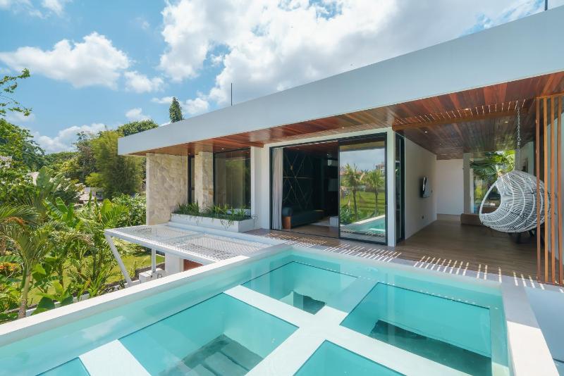 Casa Infinito - Resort Style 8 Bedroom Villa in Canggu - image 48