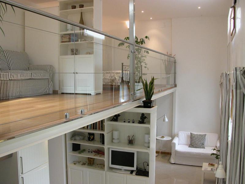 Studio Apartment image 2