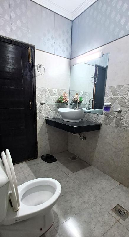 Classic Triple Room image 3