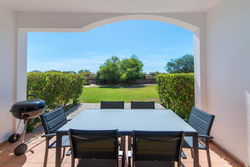 Golden Seaside Villa - Acesso Praia e Piscina Incluído - image 12