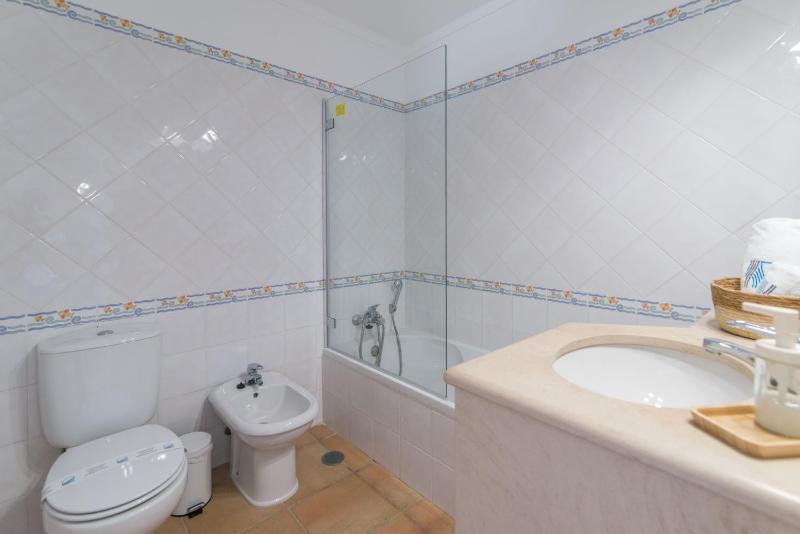 Golden Seaside Villa - Acesso Praia e Piscina Incluído - image 19