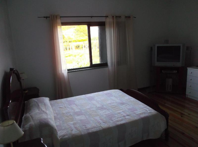 Deluxe Double Room (1 adult + 2 children) image 1