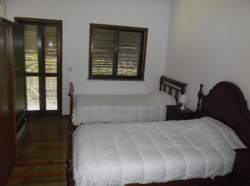 Triple Room with Balcony image 1