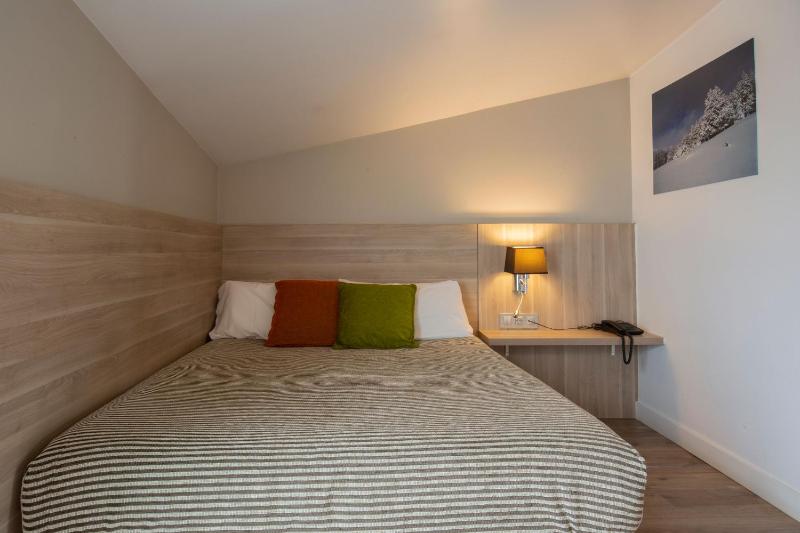 Triple Room (2 Adults + 1 Child) image 4