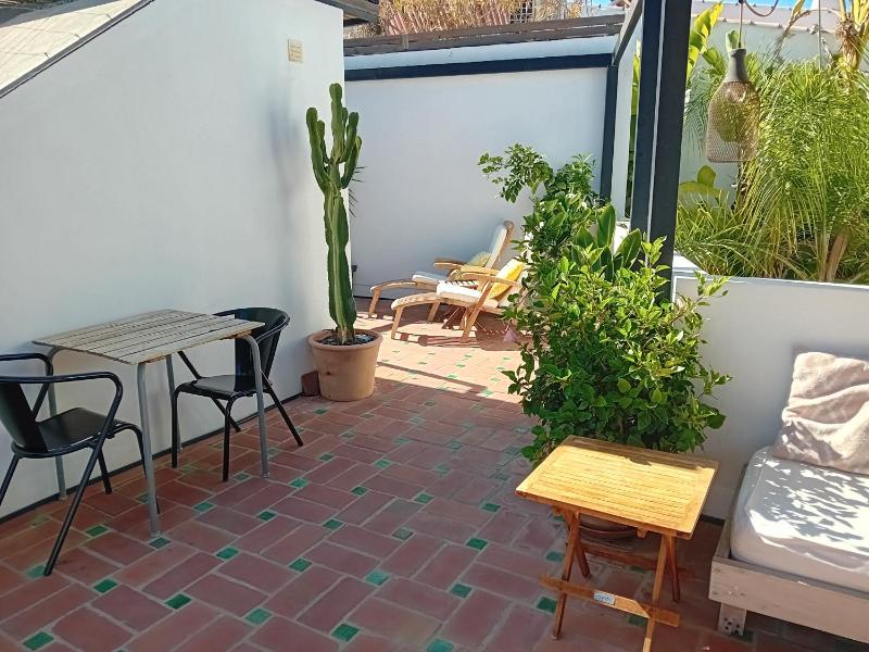 Calcada Guesthouse - image 40