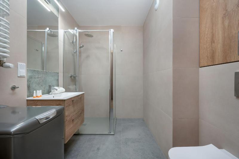 Wrocław 1-Bedroom Apartment with Parking & Balcony by Noclegi Renters - image 18