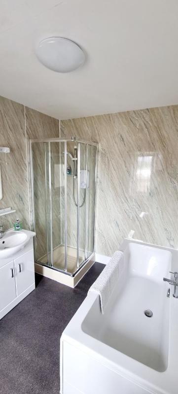 Double Room with Sea View image 2