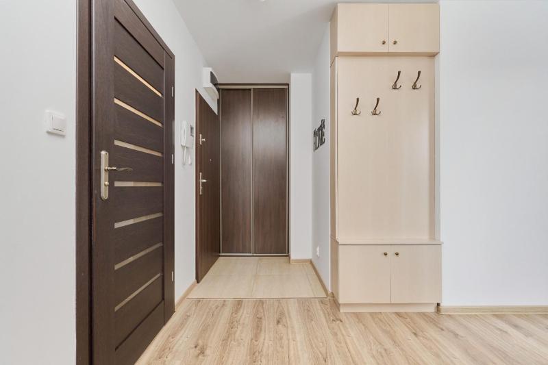 Comfortable & Cozy Studio with Balcony - Klimasa by Noclegi Renters - image 19