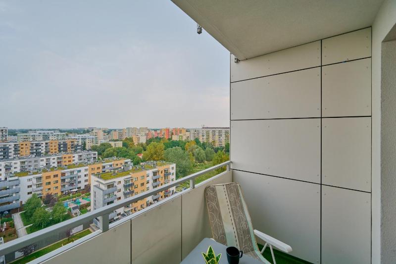 Apartament Drzewieckiego with Parking Wrocław by Noclegi Renters - image 16