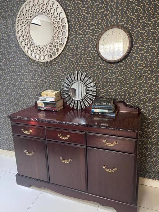 Central Gabs Oasis: 2BR-Retreat - image 7
