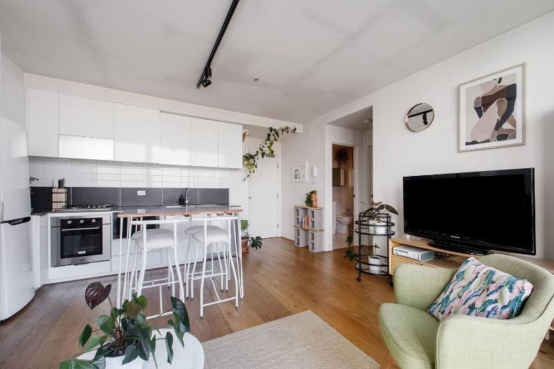 Eden of Abbotsford - A Serene Escape off Johnston St - image 9