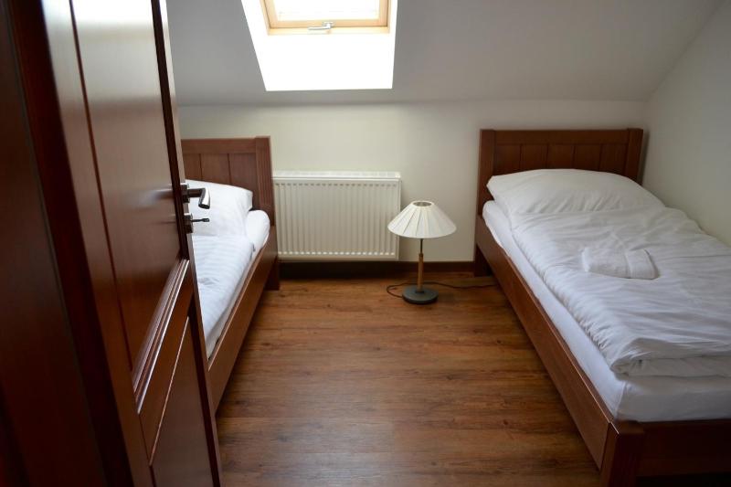 Studio Apartment image 4