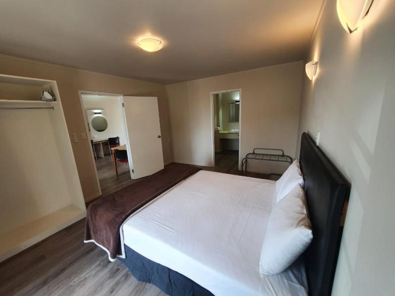 Ascot Epsom Motel - image 11