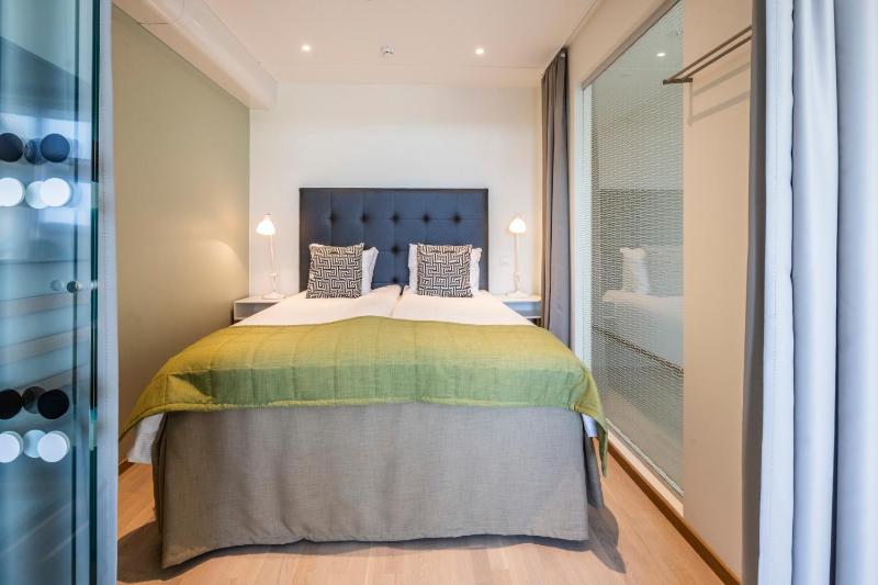 Studio with Balcony image 1