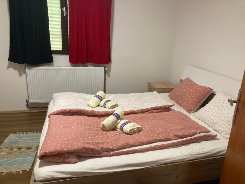 Three-Bedroom House image 3