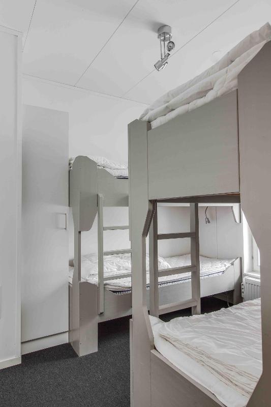 Lgh B21 - Apartment 3 bedrooms with terrace (8 adults)  image 2
