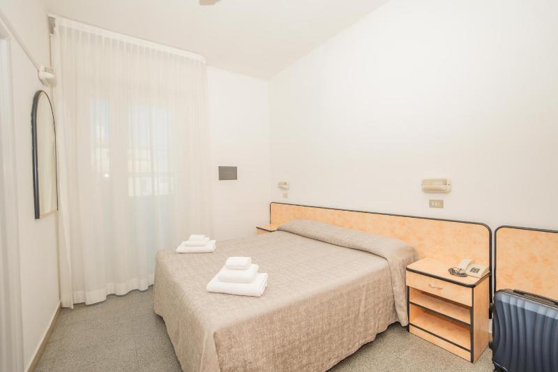 Hotel Saint Louis - image 13
