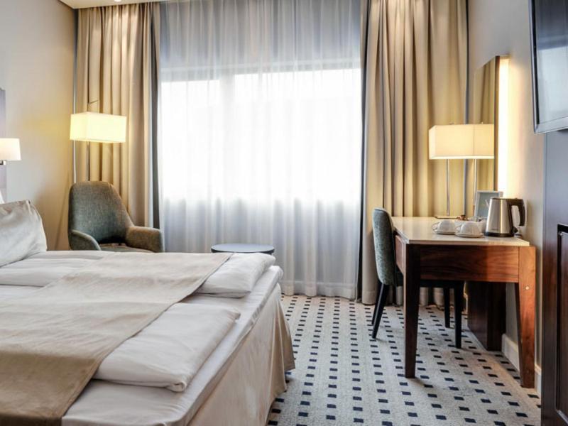 Superior Double Room image 3