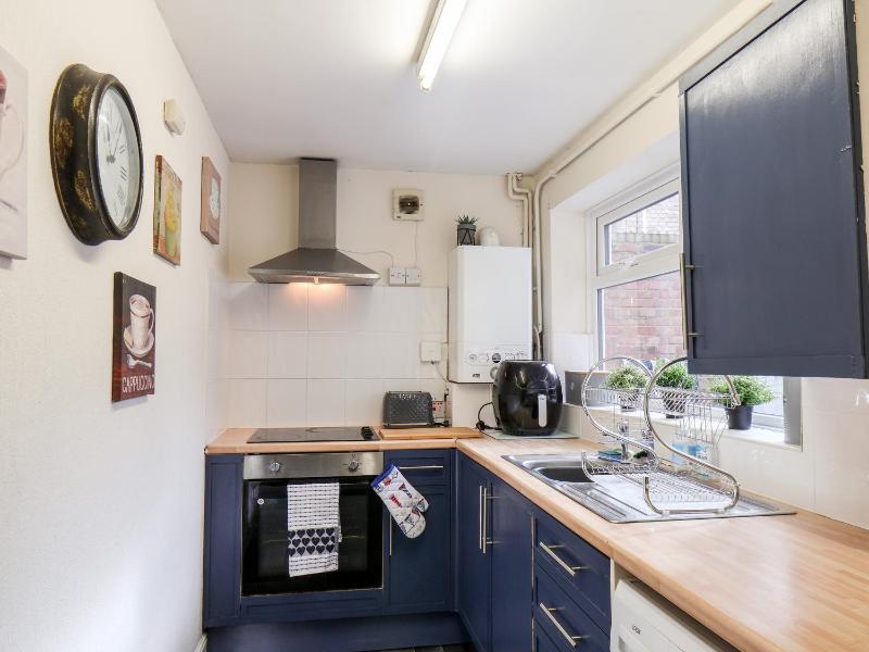 24 Trafalgar Road - image 12