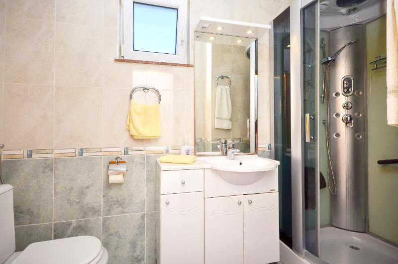 Apartment Srima - image 20