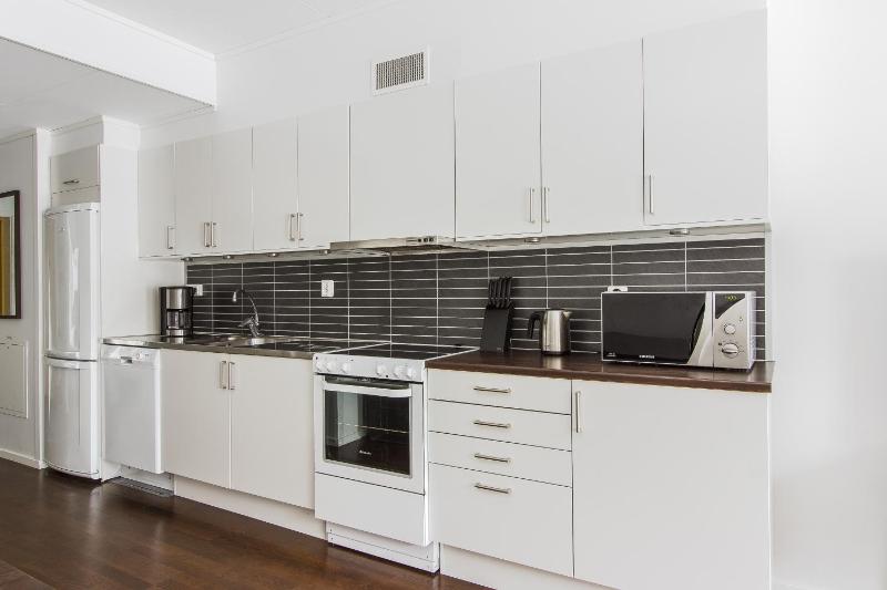 Lgh D42 - One bedroom apartment with terrace (4 adults) image 3