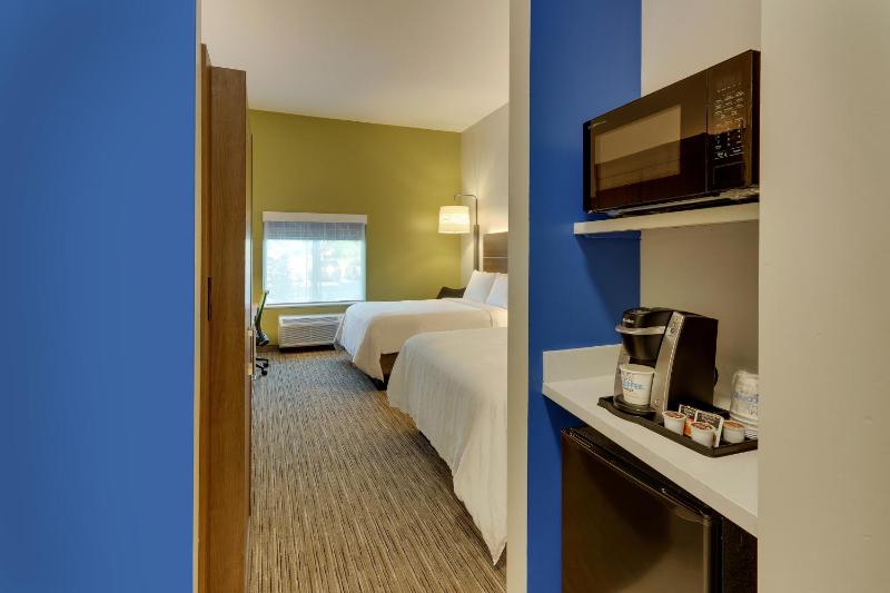 Standard Room image 3