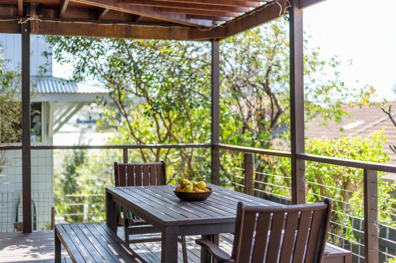 Bimbajong Studio - oceanstays - image 18