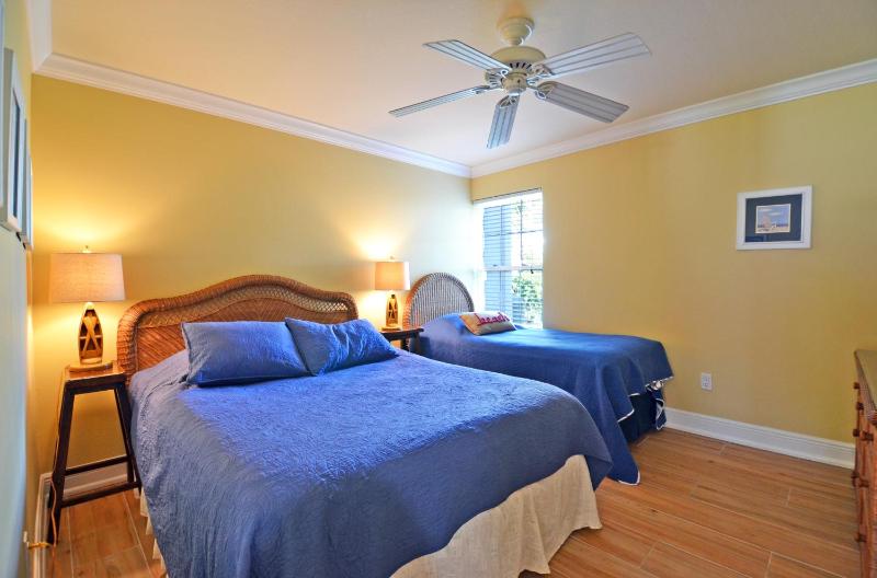 A few steps from the beach with community pool - image 26