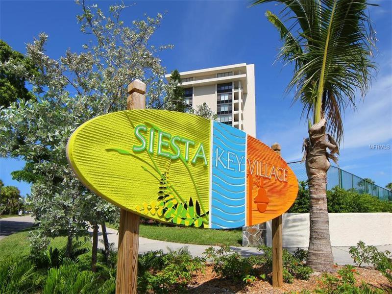 A few steps from the beach with community pool - image 25