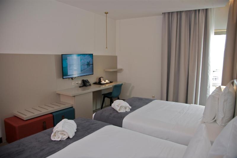 Hotel Continental Horizonte - image 8