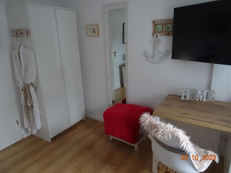 Two-Bedroom Apartment image 4