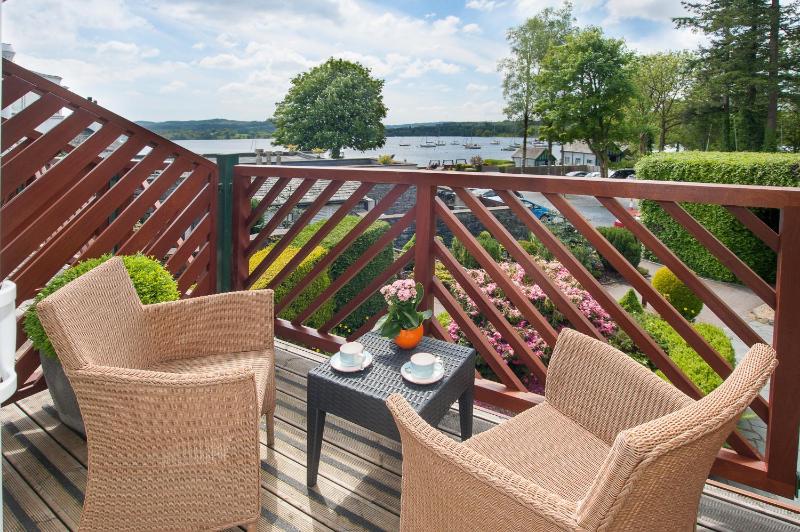 Superior Double or Twin with Balcony image 3
