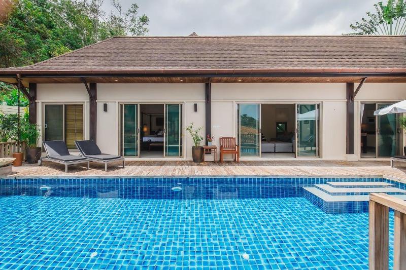 Ivory Pool Villa Dreamy Villa With Sparkling Pool - image 43