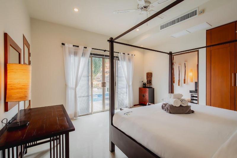 Ivory Pool Villa Dreamy Villa With Sparkling Pool - image 22