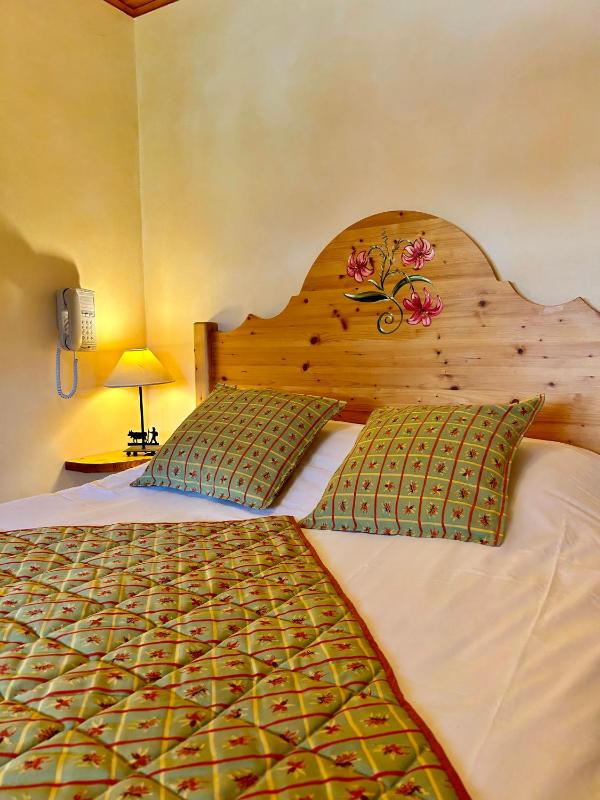 Single Room - Attic image 1