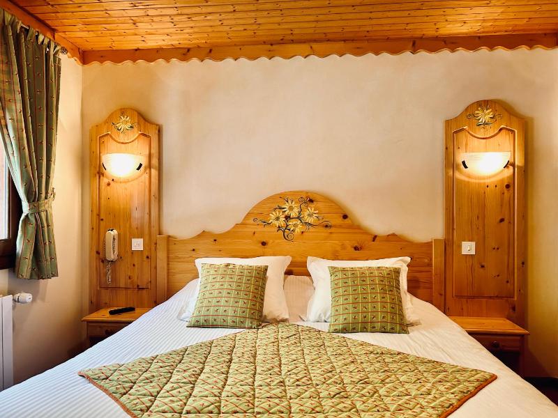 Double Room image 1