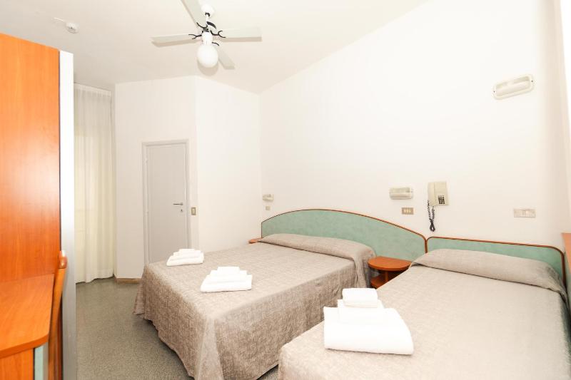 Hotel Saint Louis - image 7