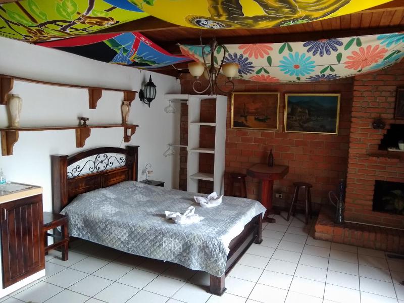 Confortable y privado estudio en zona exclusiva . Images