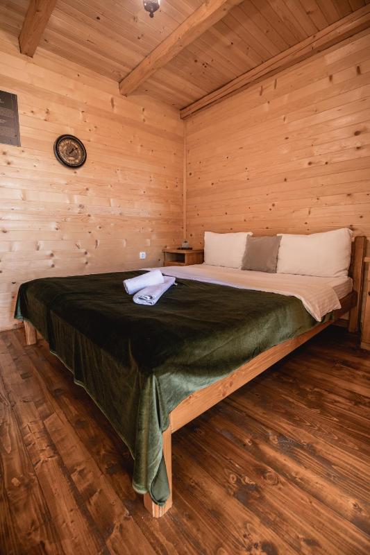 Comfort Triple Room image 3