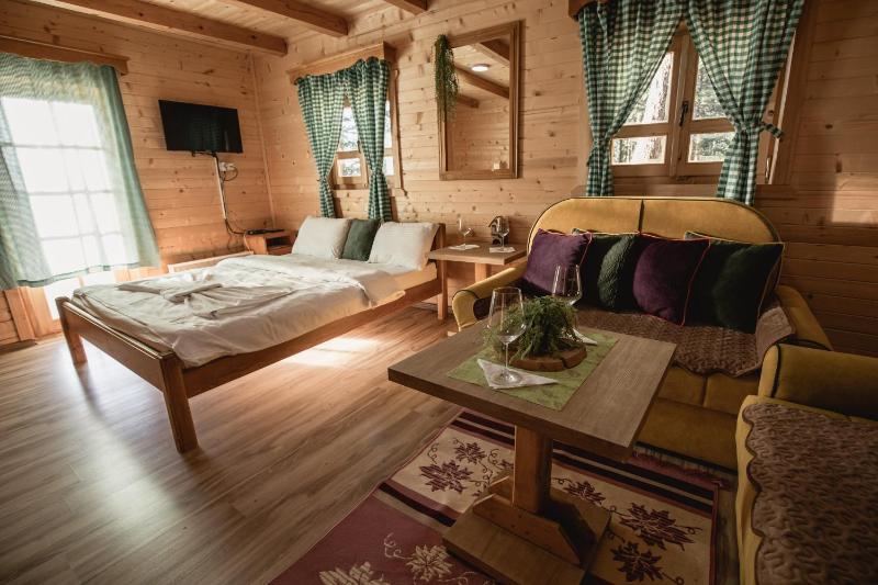 Chalet image 4
