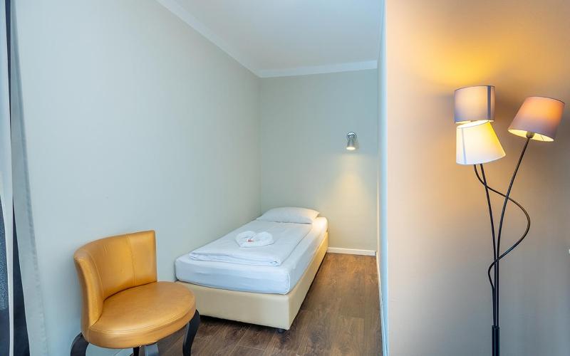 Comfort Triple Room image 3