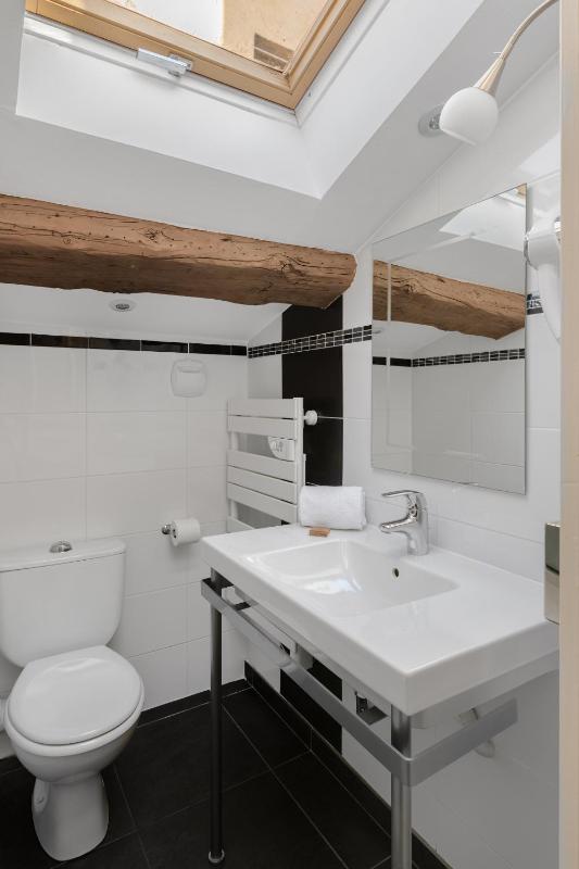 Standard Single Room image 2