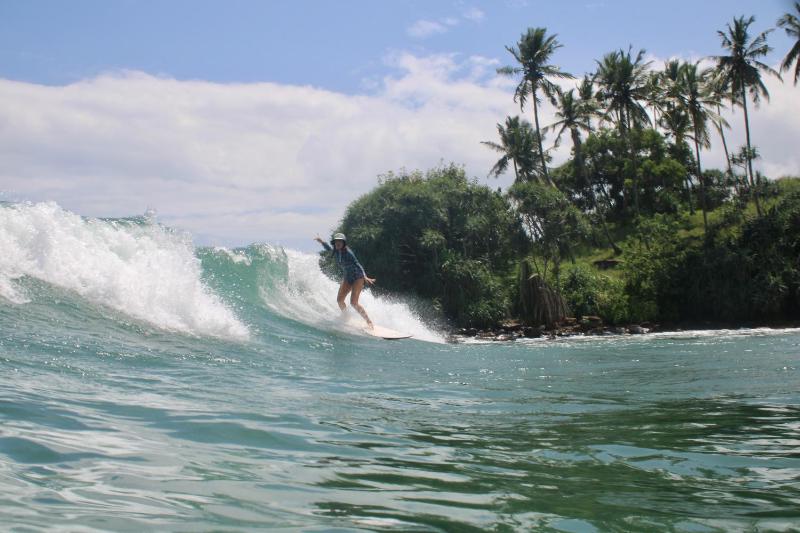 Into The Blue - Walk to 3 beaches & surf - image 14