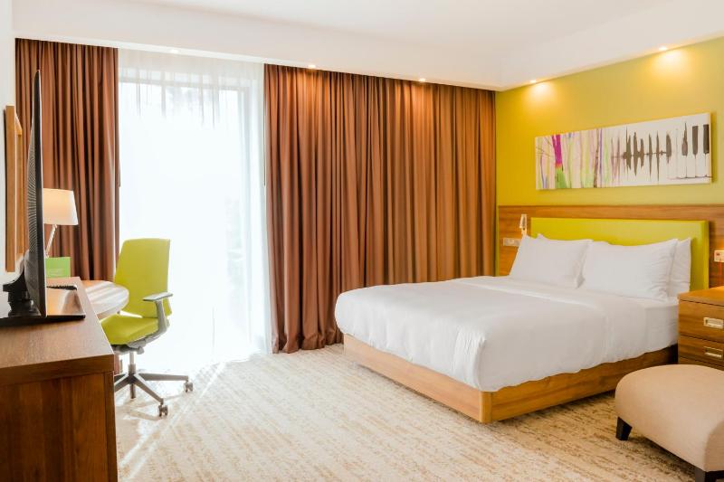 Queen Room - Mobility Access image 3