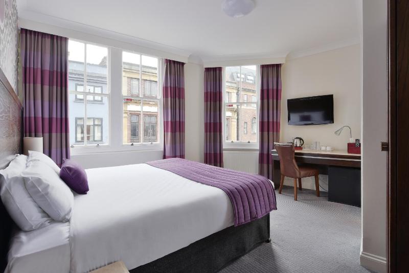 Superior Double or Twin Room (Optional extra Bed) image 1