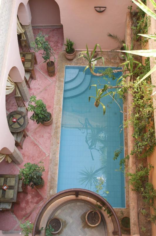 Riad Azenzer - image 14