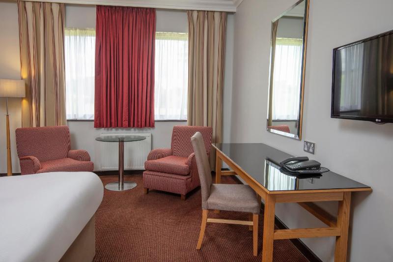 Standard Double Room image 4