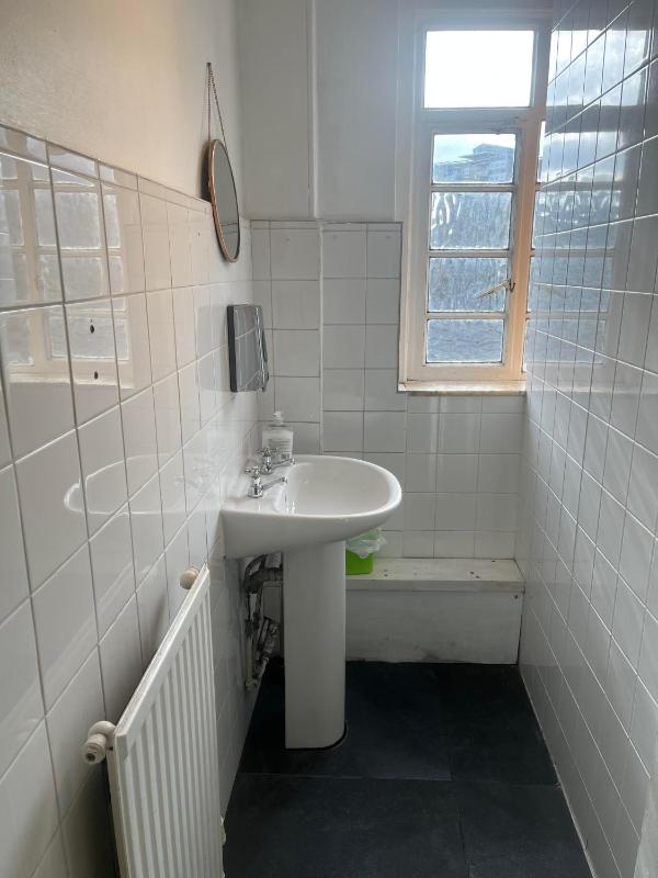 Bed in 6-Bed Mixed Dormitory Room (Shared Facilities) image 4