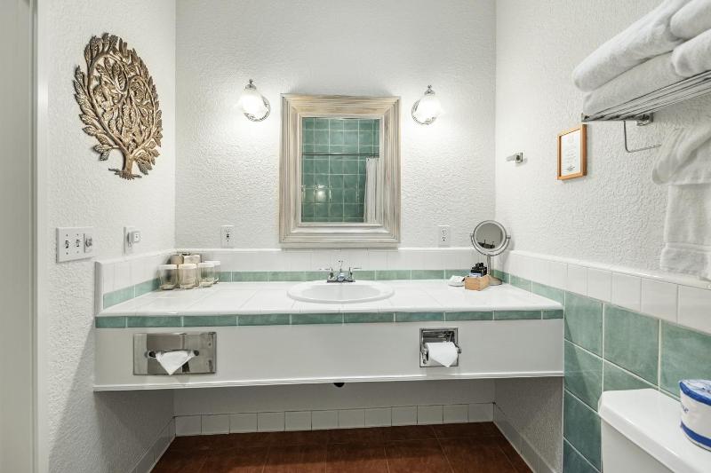 Superior King Room image 2